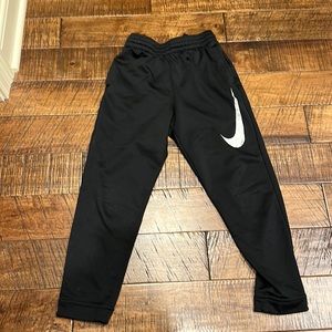 Like New Nike Youth Joggers
